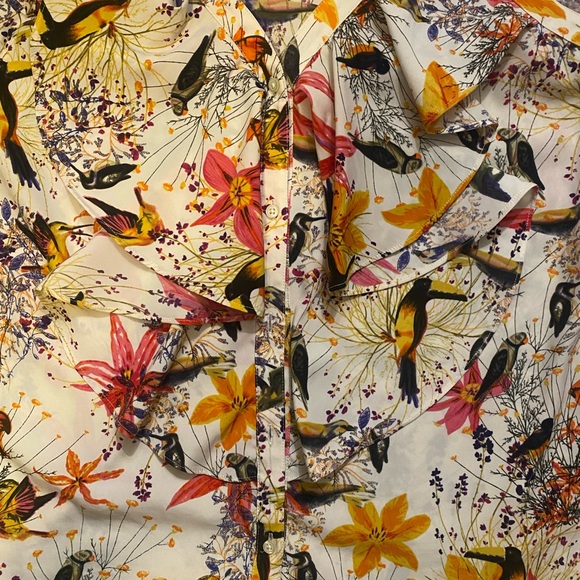 Banana Republic Bird & Floral Print Button Front Ruffle Trim Sleeveless Blouse - Picture 5 of 6